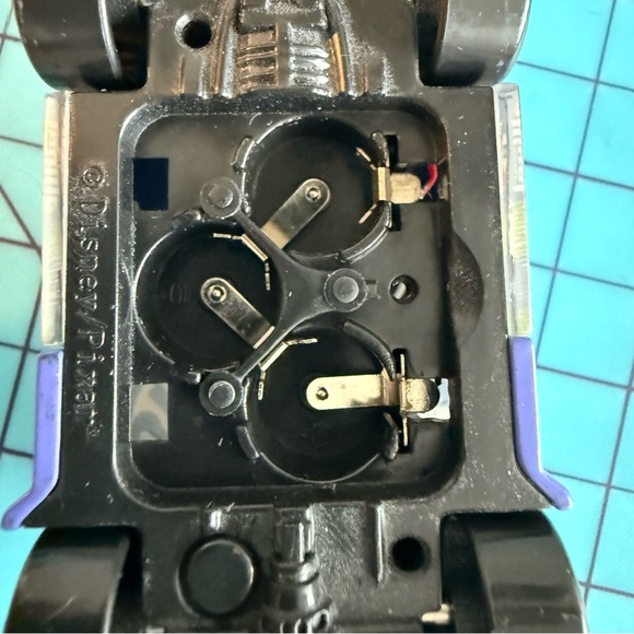 Disney Pixar Cars LIGHT UP McQueen Francesco Bernoulli Raoul Carla Veloso - Picture 16 of 16